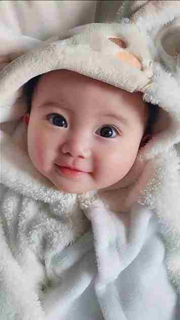 Ảnh Em Bé Dễ Thương Với Nụ Cười Thiên Thần 10