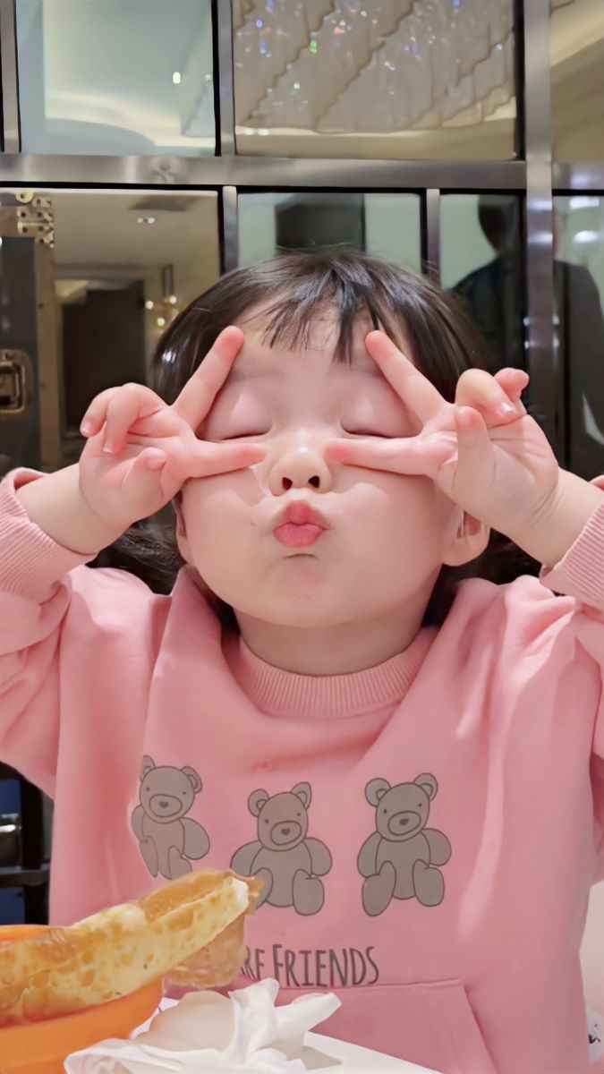 Ảnh Em Bé Dễ Thương Với Nụ Cười Thiên Thần 15