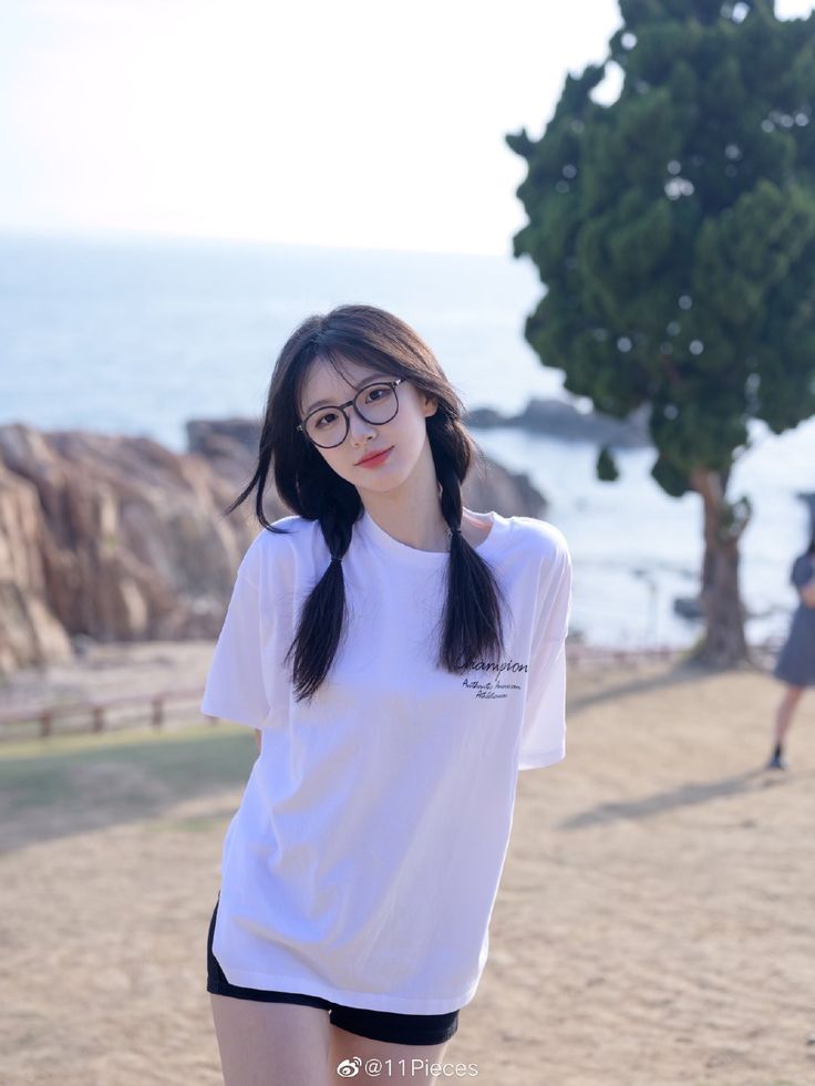 Ảnh gái xinh 4K Đẹp Không Góc Chết 2