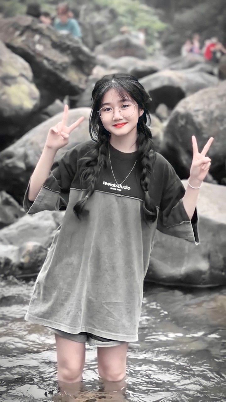 Ảnh gái xinh 4K Đẹp Không Góc Chết 3