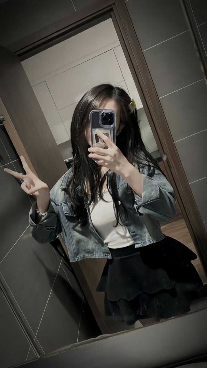 Ảnh gái xinh che mặt với phong cách cực chất 4