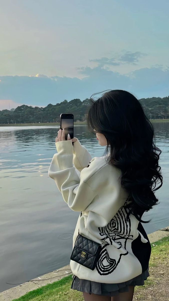 Ảnh gái xinh che mặt với phong cách cực chất 18