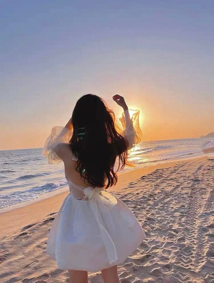 Ảnh gái xinh Che Mặt đi biển cuốn hút 16