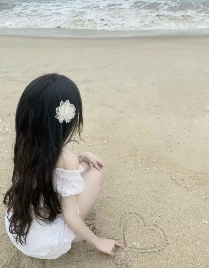 Ảnh gái xinh Che Mặt đi biển cuốn hút 6