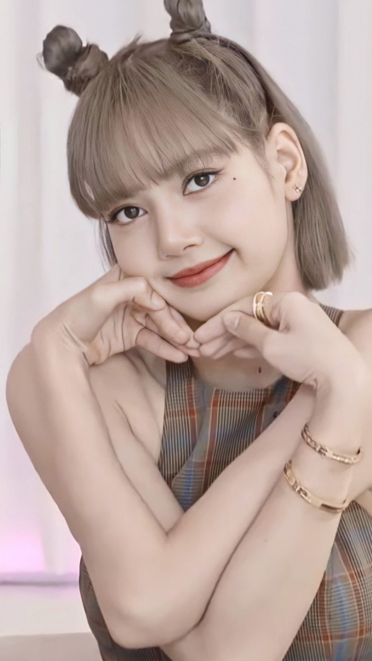 Ảnh Lisa Thần Thái Đỉnh Cao Đậm Chất Idol 4