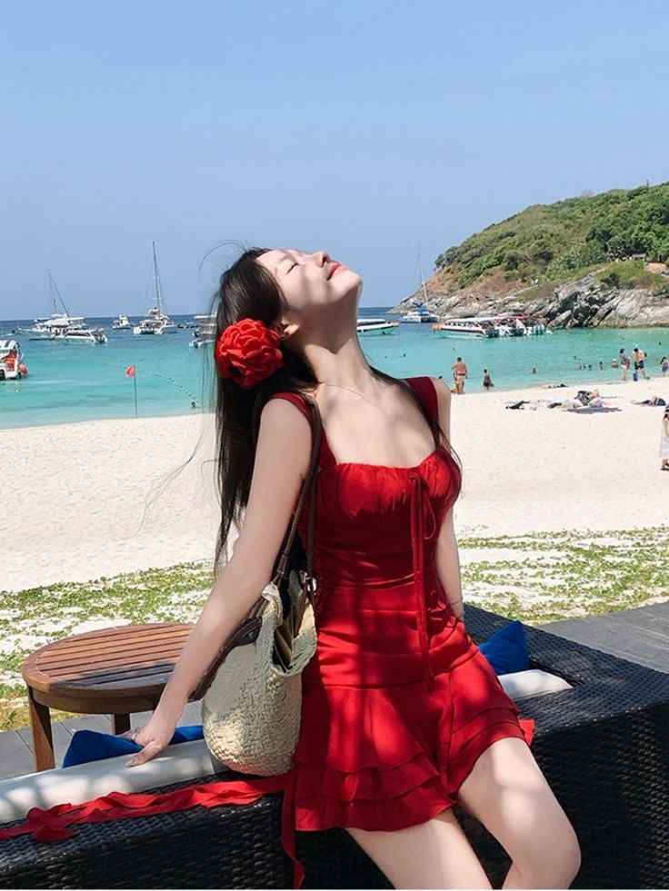 Gái Xinh Bikini Đỏ Phong Cách Nóng Bỏng 5