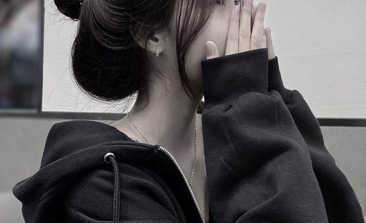 475+ Hình ảnh nữ che mặt cute siêu dễ thương